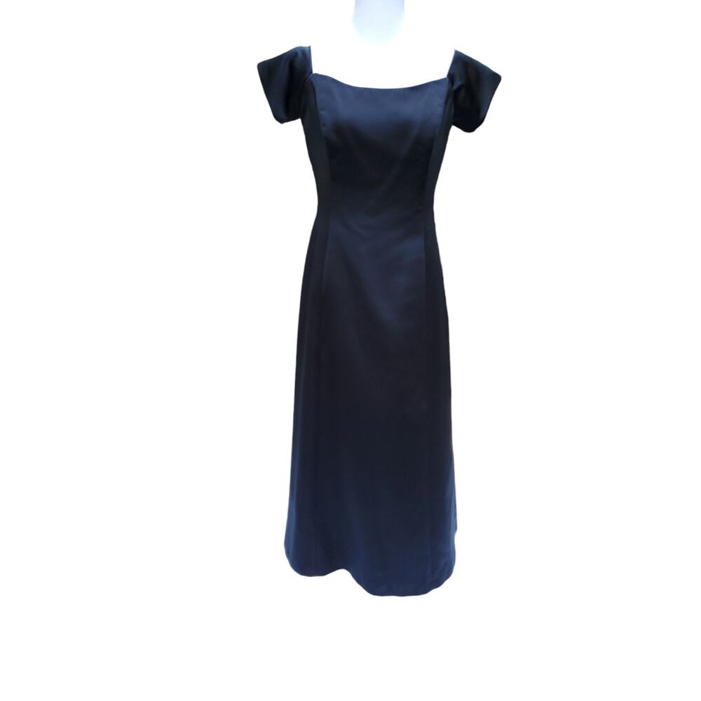 Vintage Vera Wang Long Black Formal Dress Short Sleeve  y2k 90s Size 10